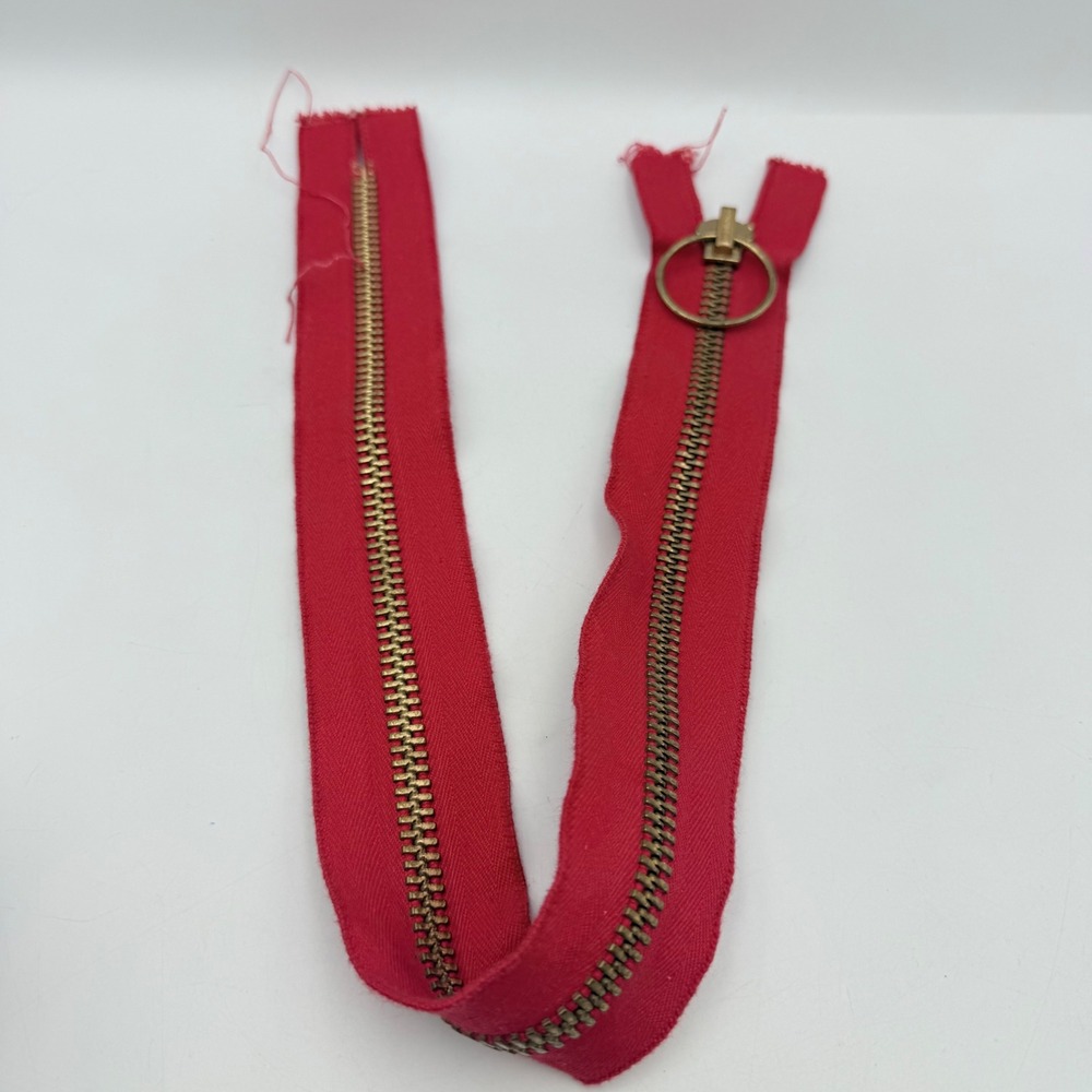 Vintage Talon Red Zipper Brass Metal Teeth Ring Pull Separating 21 Inch Retro